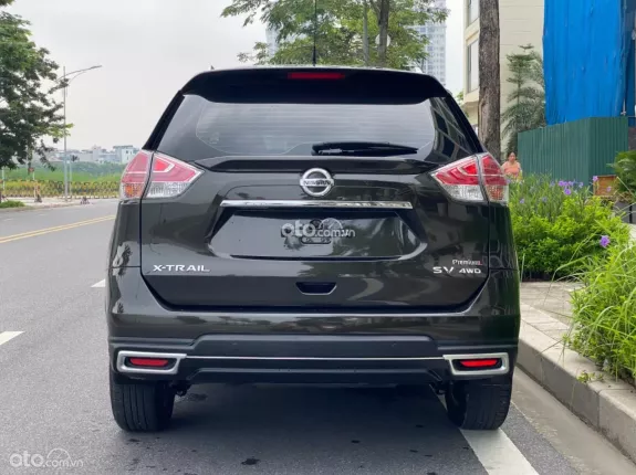 Nissan X trail 2.5 SV 4WD Premium 2018 - Chính chủ tư nhân từ đầu biển Hà Nội