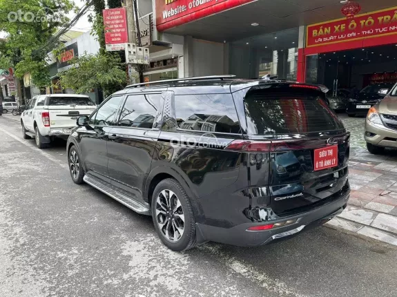 Kia Carnival 2.2D Premium 2021 - Cần bán gấp xe MPV đầy đủ tiện nghi bản Premium