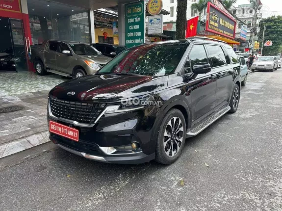 Kia Carnival 2.2D Premium 2021 - Cần bán gấp xe MPV đầy đủ tiện nghi bản Premium