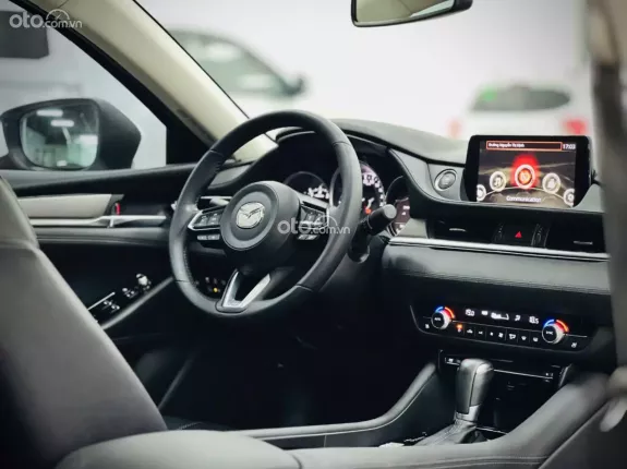 Mazda 6 2.0 AT 2023 - Cơ hội sở hữu xe sang trọng với giá ưu đãi
