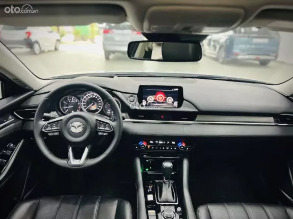Mazda 6 2.0 AT 2023 - Cơ hội sở hữu xe sang trọng với giá ưu đãi