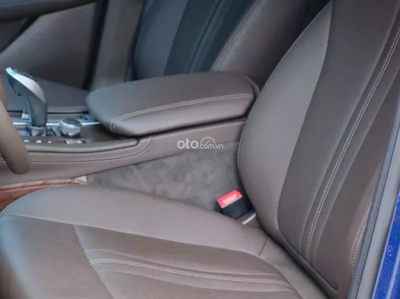 VinFast LUX A2.0 Tiêu chuẩn 2022 - Hỗ trợ trả góp 70% giá trị xe, bảo hành hãng