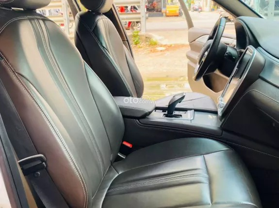 VinFast LUX SA2.0 Cao cấp 2020 - Xe gia đình bền bỉ, bảo hành đầy đủ