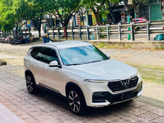 VinFast LUX SA2.0 Cao cấp 2020 - Xe gia đình bền bỉ, bảo hành đầy đủ