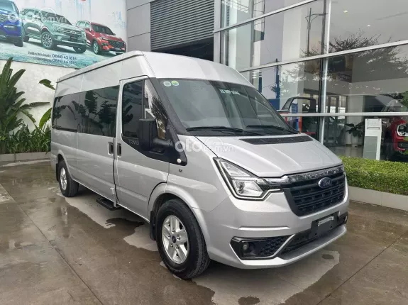 Ford Transit Tiêu chuẩn 2022 - Xe tư nhân 1 chủ từ đầu