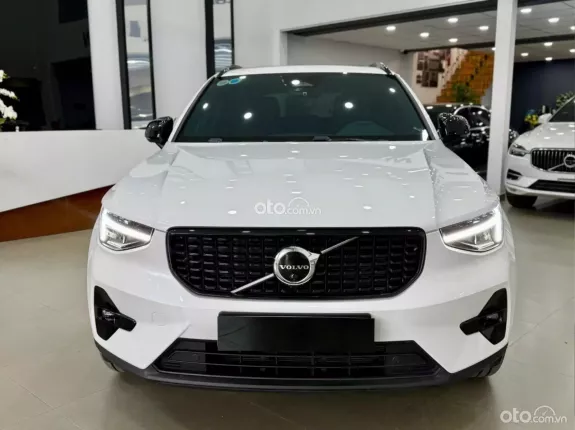 Volvo XC40 B5 AWD Ultimate 2023 - Volvo XC40 2023 siêu lướt 17.000km cực đẹp