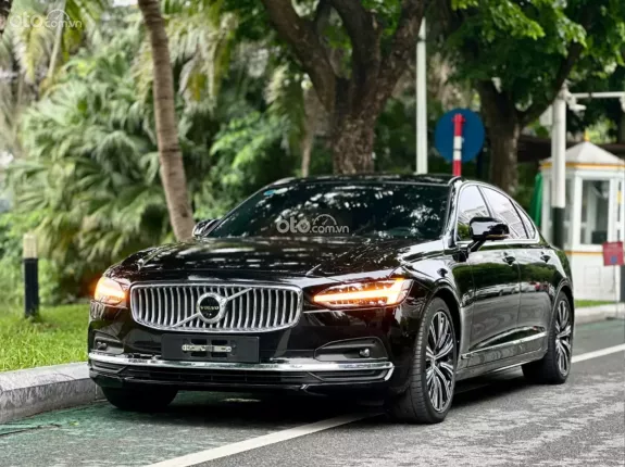 Volvo S90 ultimate 2022 - Duy nhất 1 bản tại VN full tính năng trục cơ sở kéo dài hơn E-class