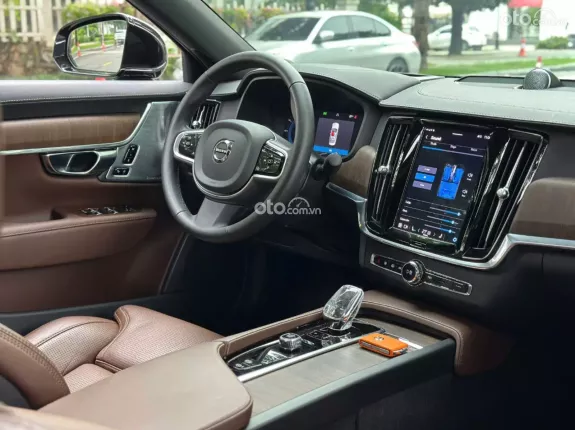Volvo S90 ultimate 2022 - Duy nhất 1 bản tại VN full tính năng trục cơ sở kéo dài hơn E-class