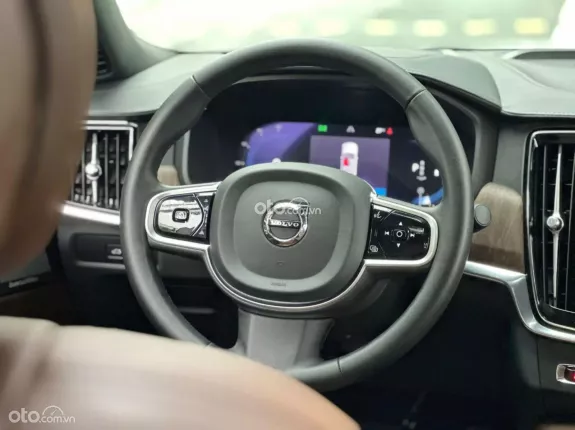 Volvo S90 ultimate 2022 - Duy nhất 1 bản tại VN full tính năng trục cơ sở kéo dài hơn E-class