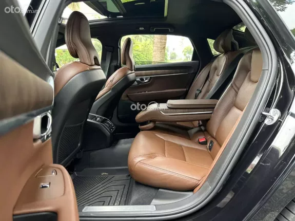 Volvo S90 ultimate 2022 - Duy nhất 1 bản tại VN full tính năng trục cơ sở kéo dài hơn E-class