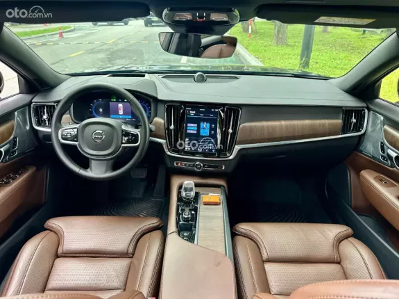 Volvo S90 ultimate 2022 - Duy nhất 1 bản tại VN full tính năng trục cơ sở kéo dài hơn E-class