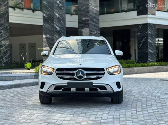 Mercedes-Benz GLC 200 V1 2022 - Đăng ký lần đầu T6/2022