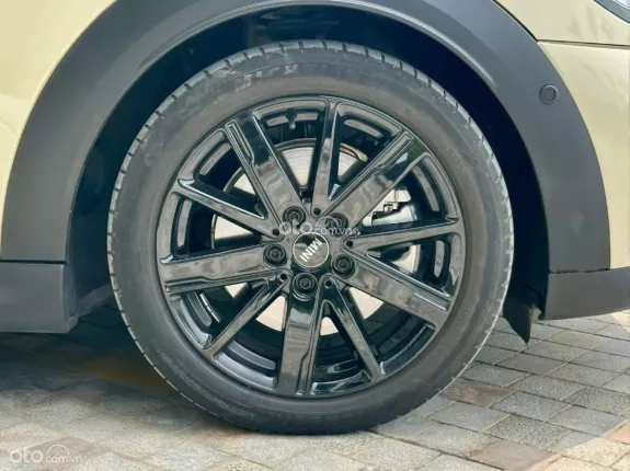 Mini Cooper S 3 cửa 2022 - Cập bến 1 em hàng hiếm cho các chị em