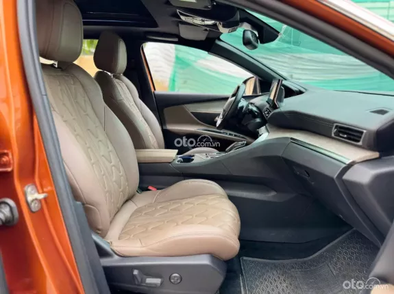 Peugeot 3008 GT Line 2022 - Xe siêu lướt, chủ đi giữ gìn, hỗ trợ bank