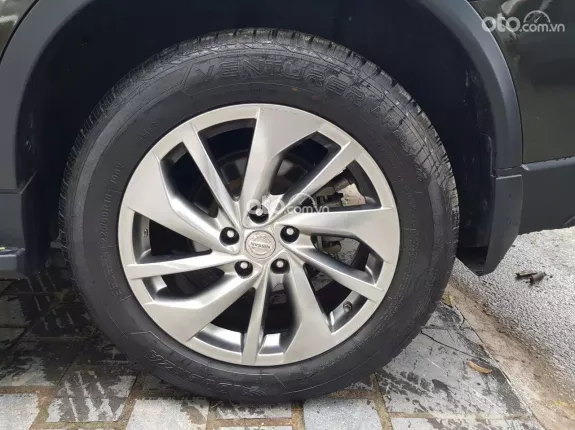 Nissan X trail 2.5 SV 4WD 2018 - Nissan X trail 2.5 SV 4WD Premium 2018