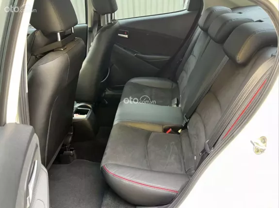 Mazda 2 Sedan 1.5L Luxury 2023 - Xe lướt giá tốt, hỗ trợ vay ngân hàng 70%