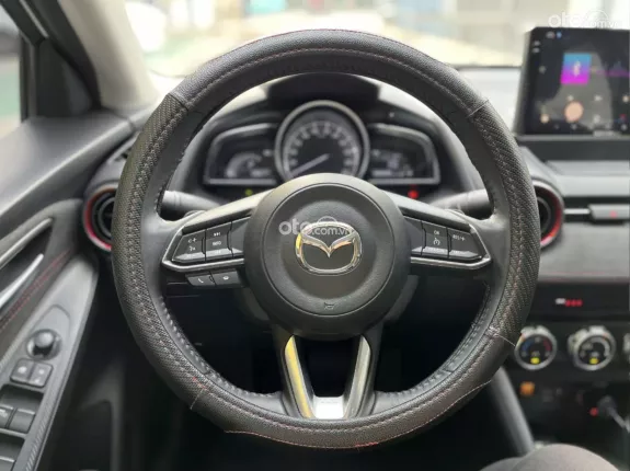 Mazda 2 Sedan 1.5L Luxury 2023 - Xe lướt giá tốt, hỗ trợ vay ngân hàng 70%