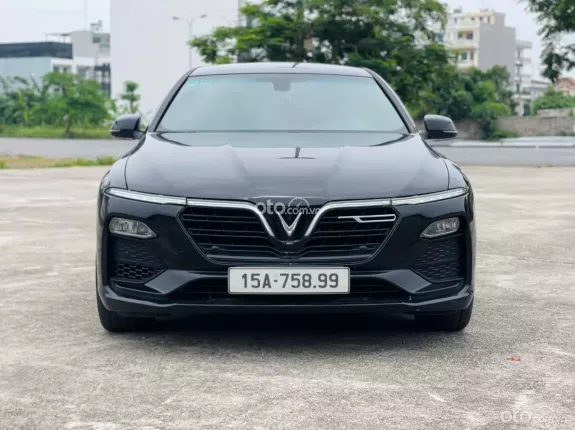 VinFast LUX A2.0 Tiêu chuẩn 2021 - Xe bảo dưỡng full hãng, check test thoải mái