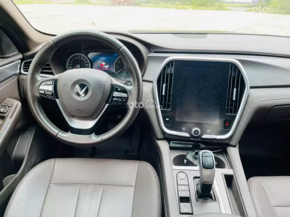 VinFast LUX A2.0 Tiêu chuẩn 2021 - Xe bảo dưỡng full hãng, check test thoải mái