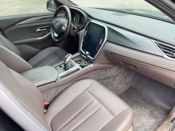 VinFast LUX A2.0 Tiêu chuẩn 2021 - Xe bảo dưỡng full hãng, check test thoải mái