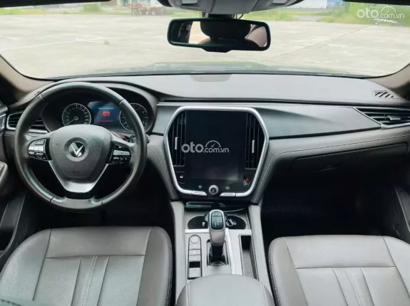 VinFast LUX A2.0 Tiêu chuẩn 2021 - Xe bảo dưỡng full hãng, check test thoải mái