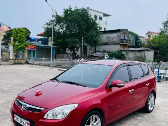 Hyundai i30 CW 1.6 AT 2009 - Xe rất đẹp nhiều đồ chơi