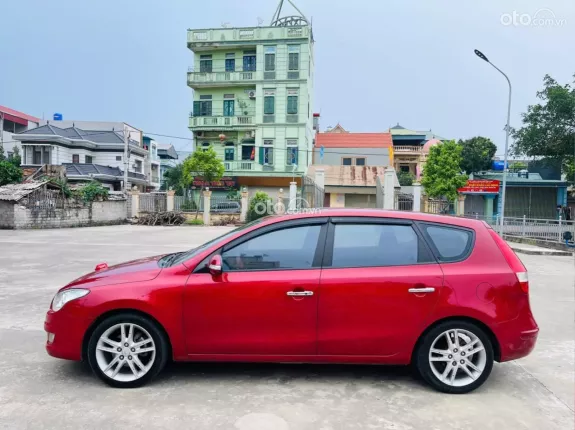 Hyundai i30 CW 1.6 AT 2009 - Xe rất đẹp nhiều đồ chơi