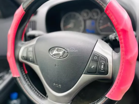 Hyundai i30 CW 1.6 AT 2009 - Xe rất đẹp nhiều đồ chơi