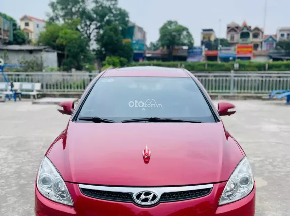 Hyundai i30 CW 1.6 AT 2009 - Xe rất đẹp nhiều đồ chơi