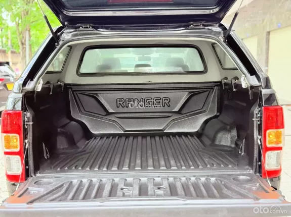 Ford Ranger XLS 2.2 4x2 AT 2020 - Xe bán tải mạnh mẽ, giá chỉ 535 triệu