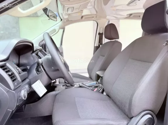 Ford Ranger XLS 2.2 4x2 AT 2020 - Xe bán tải mạnh mẽ, giá chỉ 535 triệu