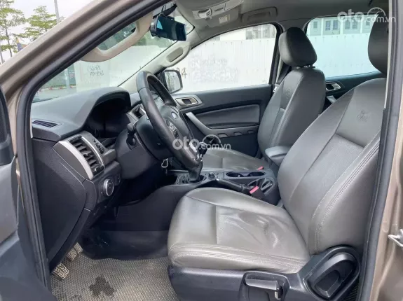 Ford Ranger XLT 2.0 4x4 AT 2019 - Xe 1 chủ mới từ đầu đăng ký lần đầu 2020