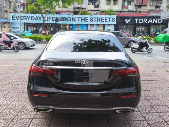 Mercedes-Benz E200 E200 2021 - Chất xe còn đẹp, nội thất siêu nét