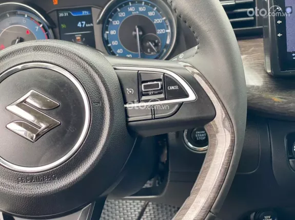 Suzuki Ertiga Hybrid Ertiga AT 2022 - Bản Hydrid siêu hot tại thời điểm này, liên hệ nhanh tay sở hữu ngay em nó