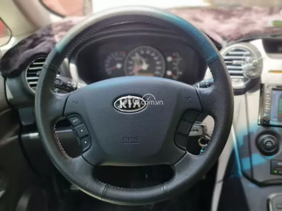 Kia Carens SX 2.0 AT 2014 - Odo 130.000km