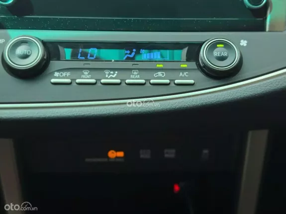 Toyota Innova 2.0 Venturer AT 2022 - SẢN XUẤT 2022, ĐĂNG KÝ 2023 – GIÁ CHỈ 720 TRIỆU - Trả góp 80% xe, MỖI THÁNG CHỈ 6.3 TRIỆU