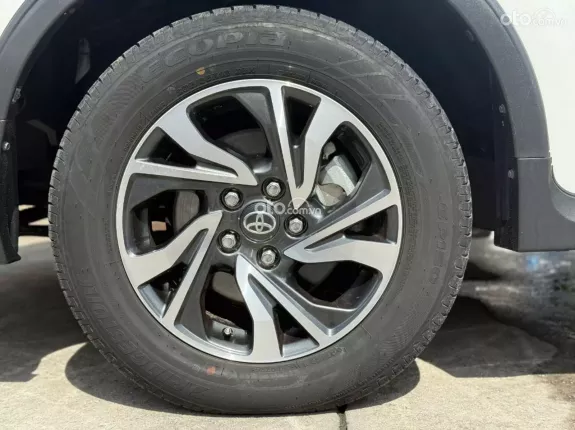 Toyota Innova 2.0 Venturer AT 2022 - SẢN XUẤT 2022, ĐĂNG KÝ 2023 – GIÁ CHỈ 720 TRIỆU - Trả góp 80% xe, MỖI THÁNG CHỈ 6.3 TRIỆU