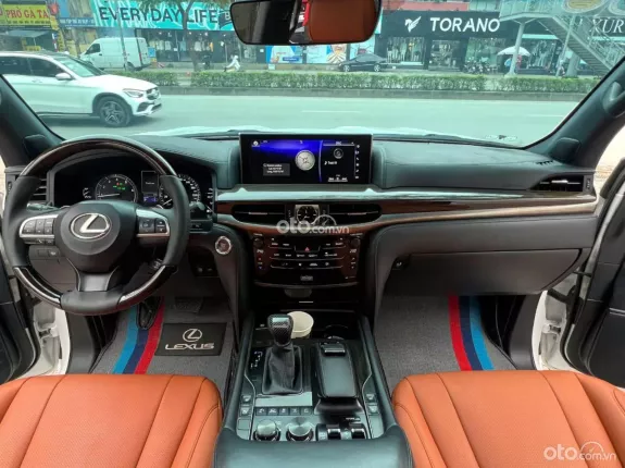 Lexus LX 570 Super Sport 2015 - Liên hệ trực tiếp để xem xe, xe chủ đi giữ