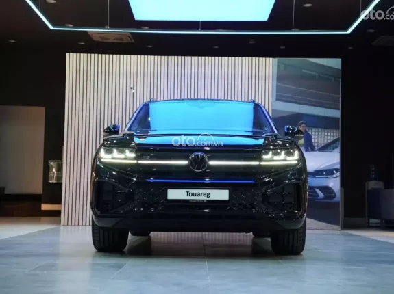 Volkswagen Touareg 2024 - Treo khí nén, cửa hít Luxury