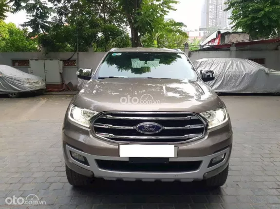 Ford Everest Titanium 2.0 AT 4x2 2019 - Ford Everest Titanium 2.0L 4x2 AT 2019