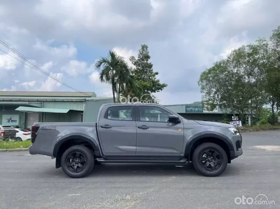 Isuzu D-Max TYPE Z 1.9 AT 4x4 2025 - 2 Cầu Số Tự Động 2025 Có Sẵn Giao Ngay