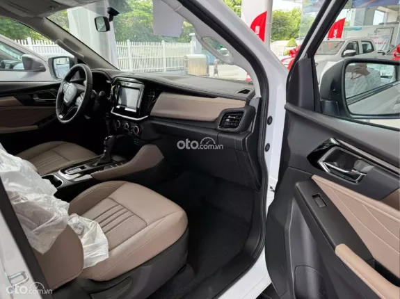 Isuzu mu-X B7 Plus 4x2 AT 2025 - MuX 1 Cầu Số Tự Động 2025 Có Sẵn Giao Ngay