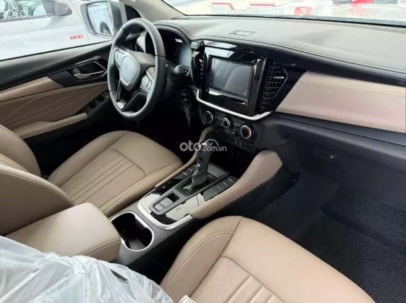 Isuzu mu-X B7 Plus 4x2 AT 2025 - MuX 1 Cầu Số Tự Động 2025 Có Sẵn Giao Ngay