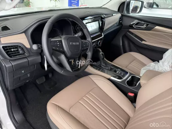 Isuzu mu-X B7 Plus 4x2 AT 2025 - MuX 1 Cầu Số Tự Động 2025 Có Sẵn Giao Ngay