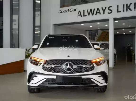 Mercedes-Benz GLC 300 4Matic 2024 - BAO ĐẬU BANK 70-90% (Ib Zalo tư vấn trực tiếp 24/7)