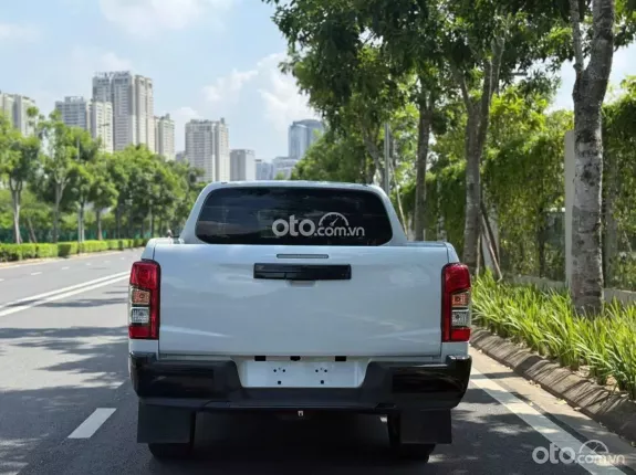 Mitsubishi Triton 4X4 MT MIVEC 2023 - Xe đẹp tại Hà Nội, chủ đi giữ gìn, giá tốt sang tên ngay