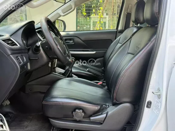 Mitsubishi Triton 4X4 MT MIVEC 2023 - Xe đẹp tại Hà Nội, chủ đi giữ gìn, giá tốt sang tên ngay