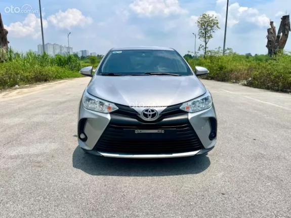 Toyota Vios 1.5E MT 2022 - Bán xe Toyota vios E sản xuất năm 2022, màu xám bạc, đăng ký tên tư nhân, 1 chủ từ mới