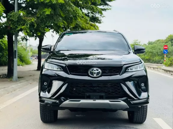 Toyota Fortuner 2.4 AT 4x2 Legender 2021 - Xe đẹp full lịch sử hãng