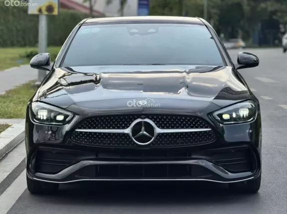 Mercedes-Benz C300 AMG 2023 - BAO ĐẬU BANK 70-90% (Ib Zalo tư vấn trực tiếp 24/7)